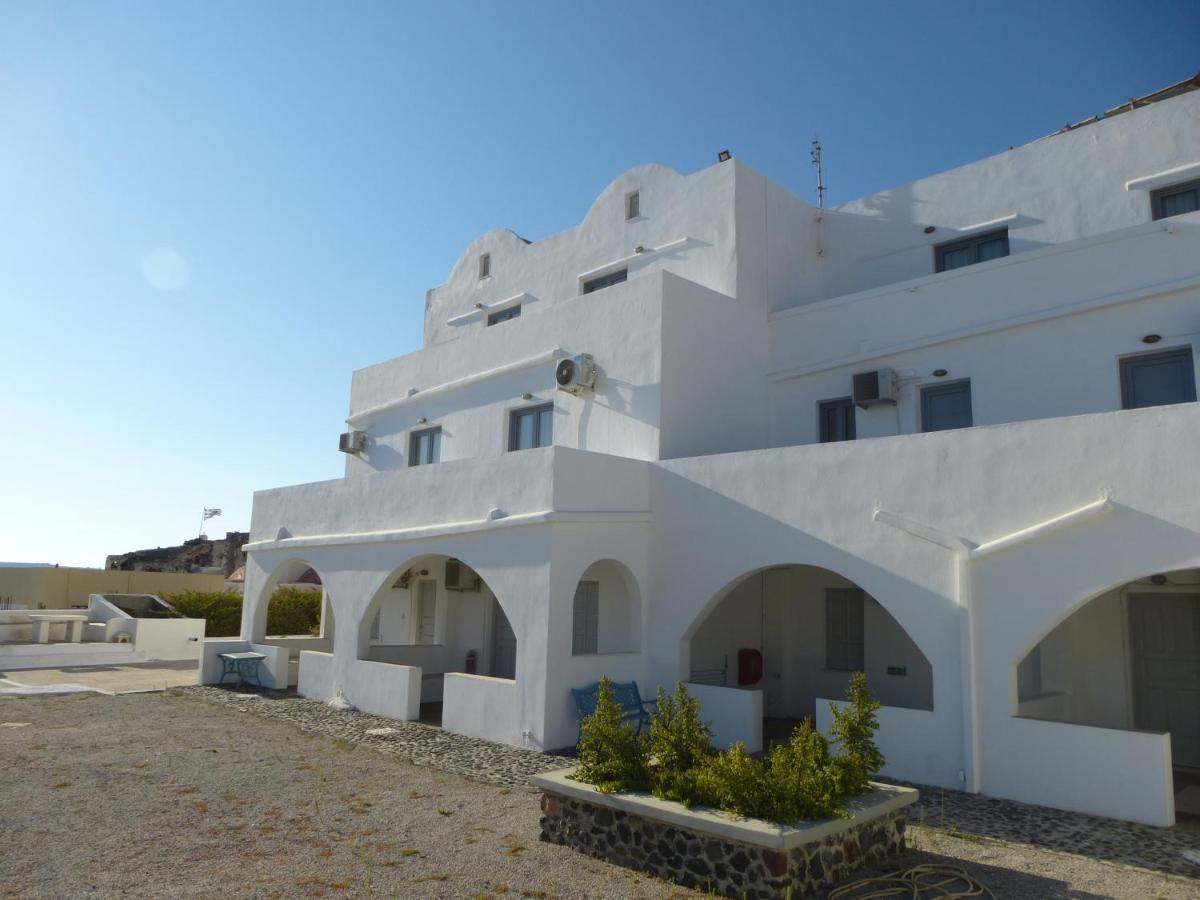 Thira'S Dolphin Aparthotel Akrotírion Buitenkant foto