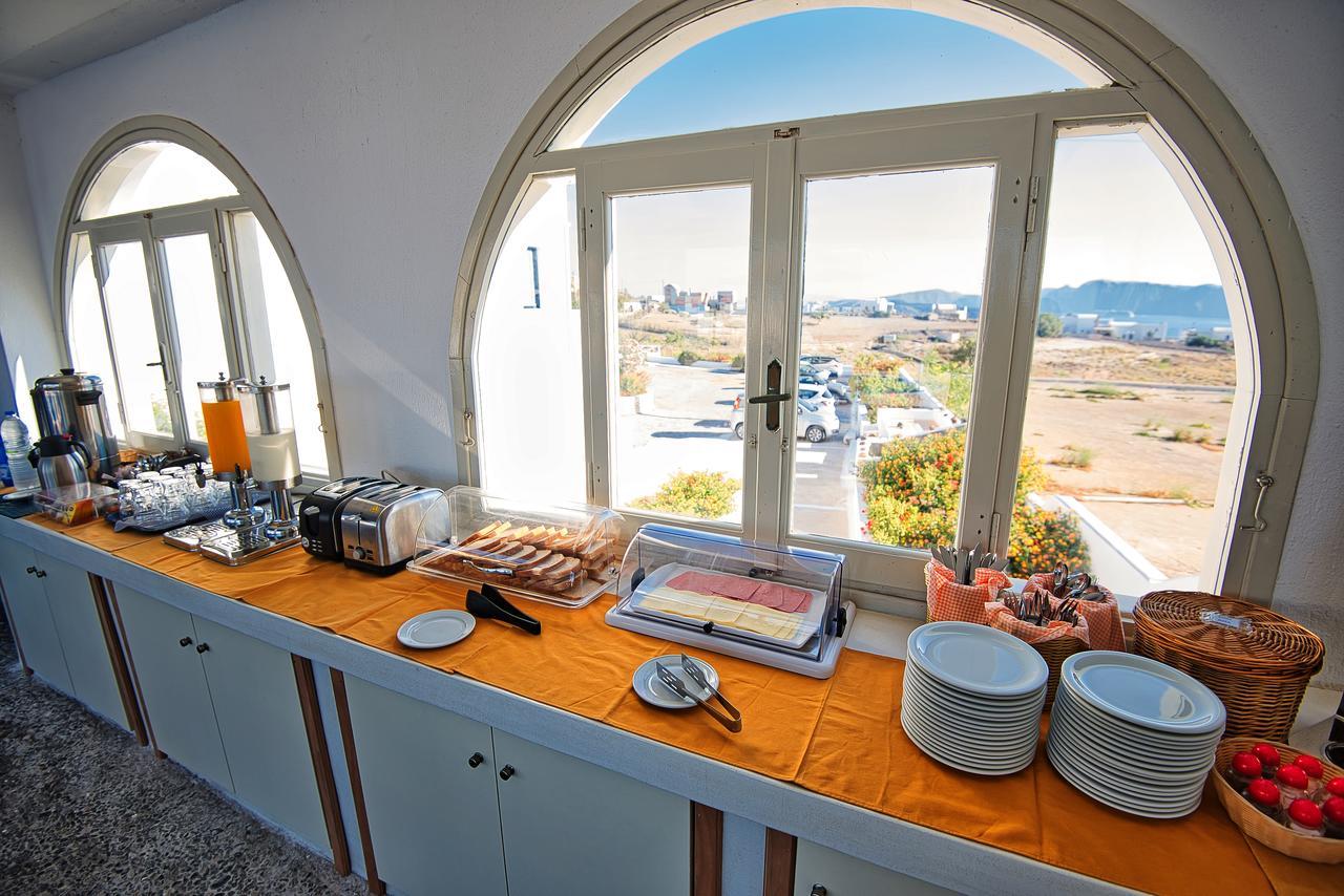 Thira'S Dolphin Aparthotel Akrotírion Buitenkant foto